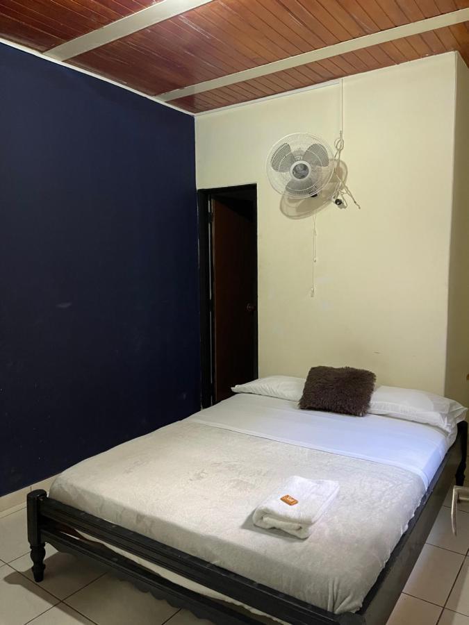 Otono Hostel San Gil Luaran gambar