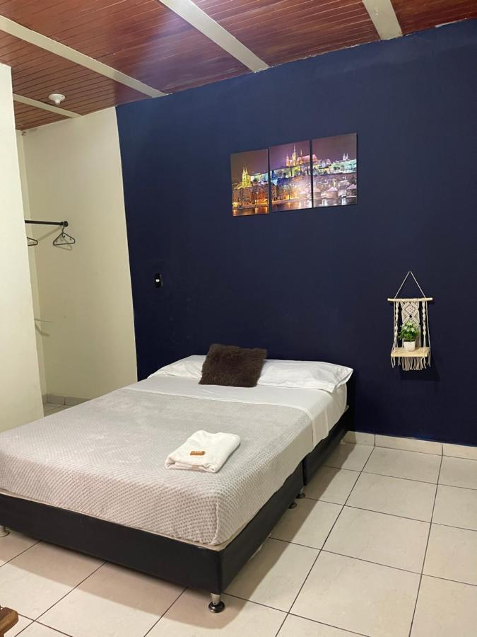 Otono Hostel San Gil Luaran gambar