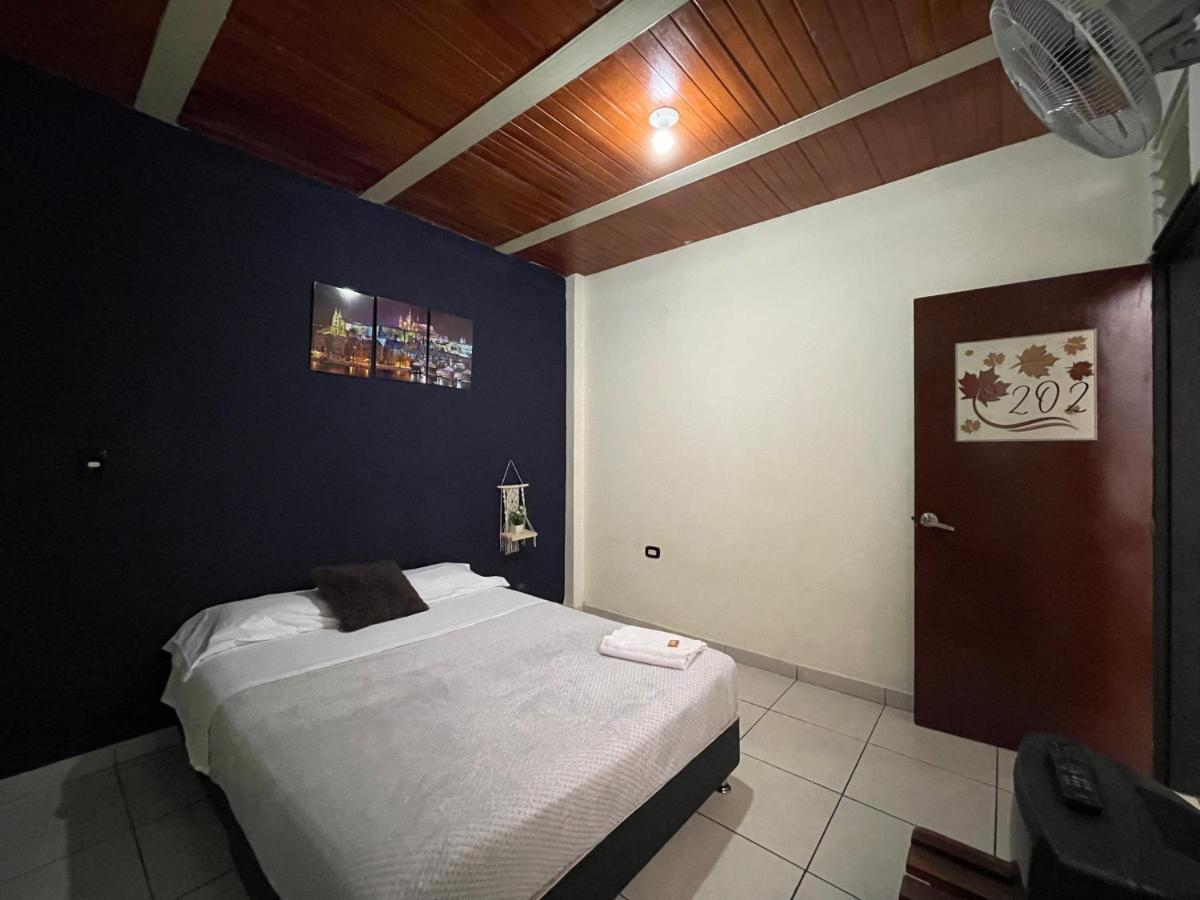 Otono Hostel San Gil Luaran gambar