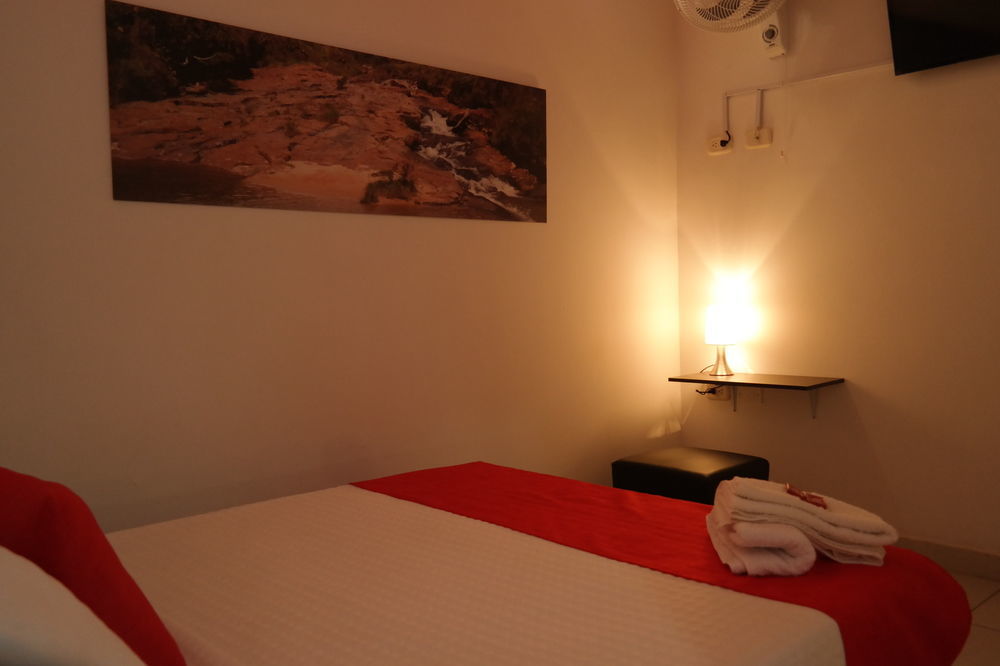 Otono Hostel San Gil Luaran gambar