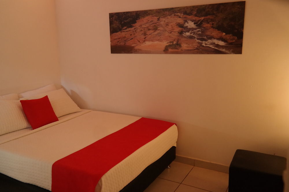 Otono Hostel San Gil Luaran gambar