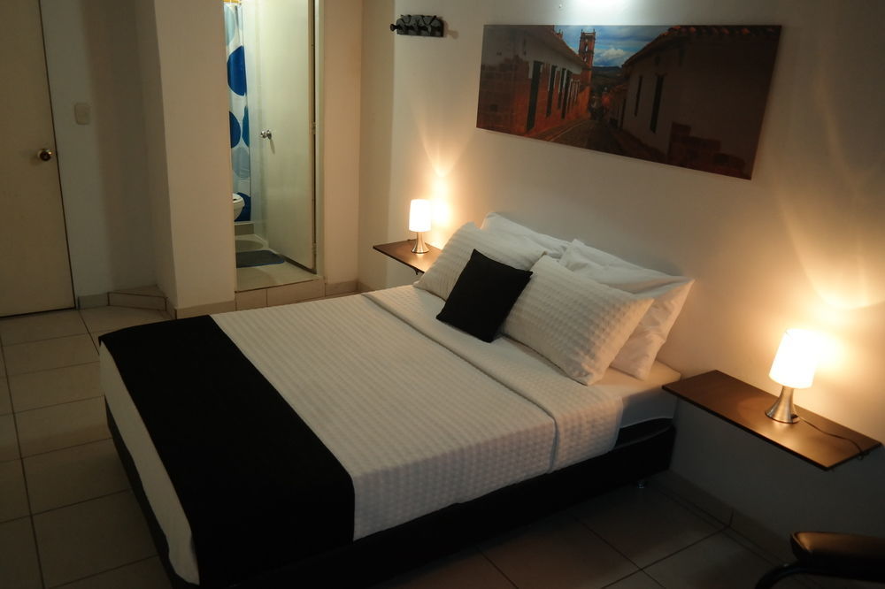 Otono Hostel San Gil Luaran gambar